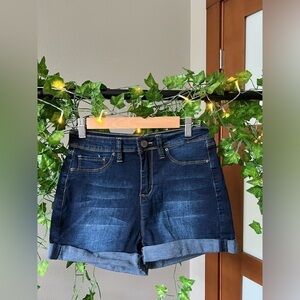 Dark wash high rise shorts size 7 Fashion Nova